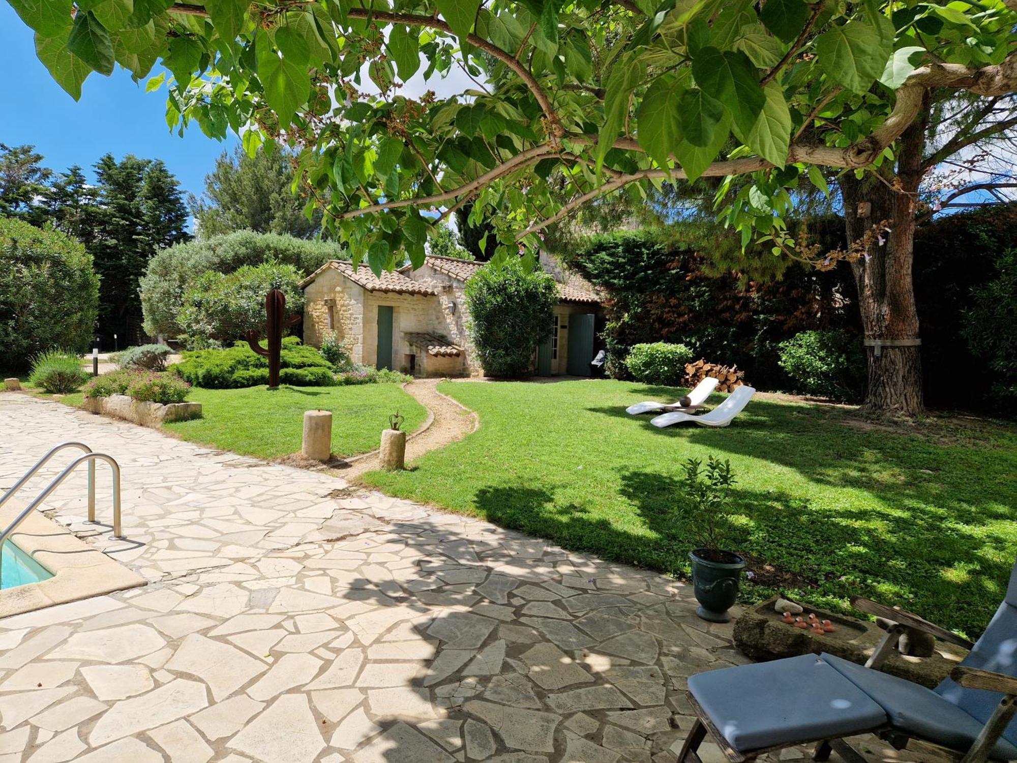 Mas Armelin Bed and Breakfast Tarascon Εξωτερικό φωτογραφία