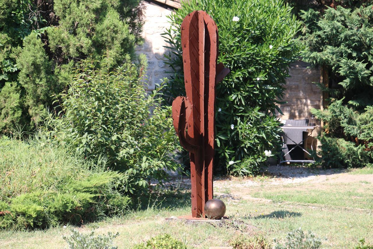 Mas Armelin Bed and Breakfast Tarascon Εξωτερικό φωτογραφία